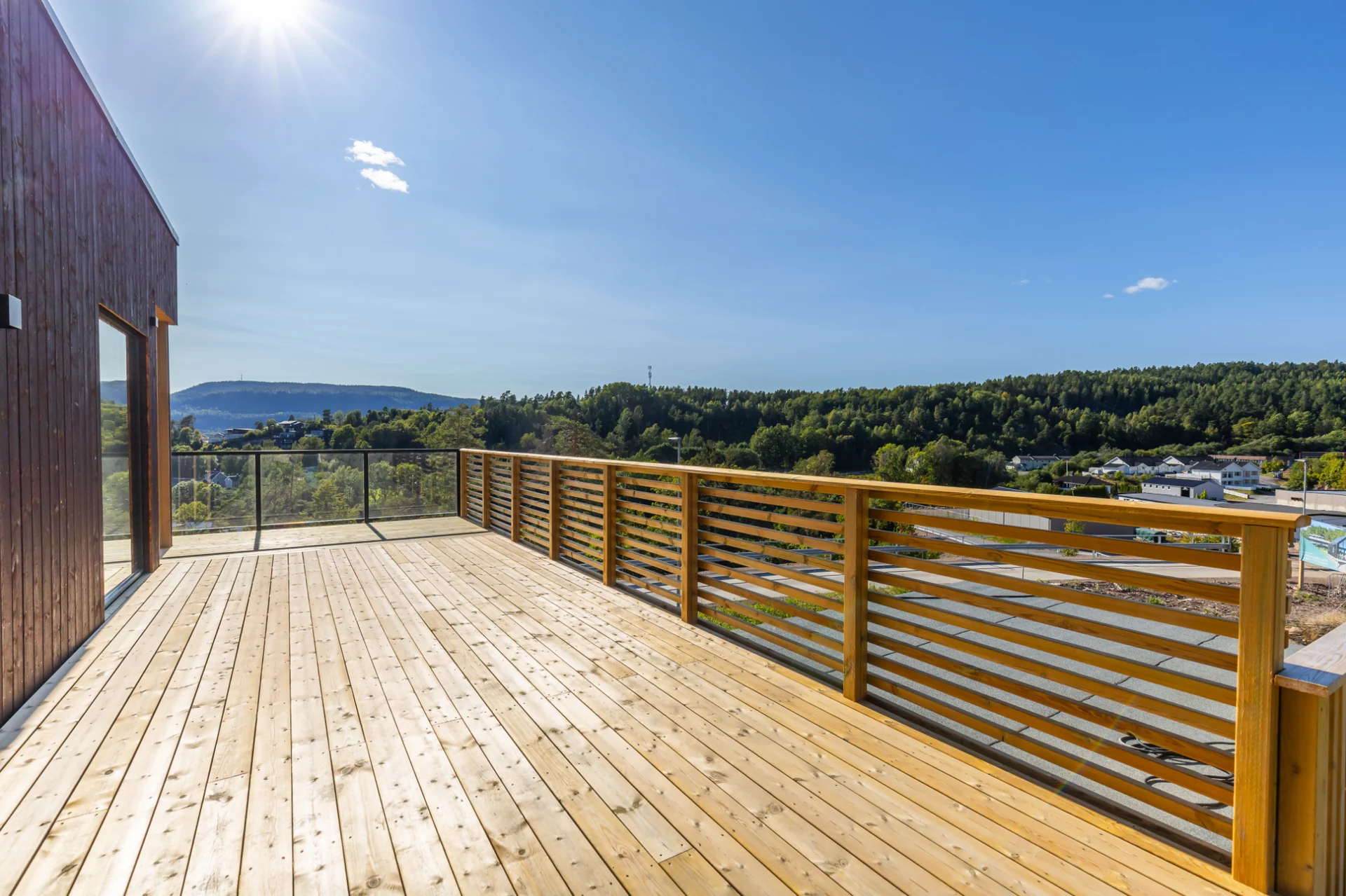 Tomannsbolig med stor terrasse